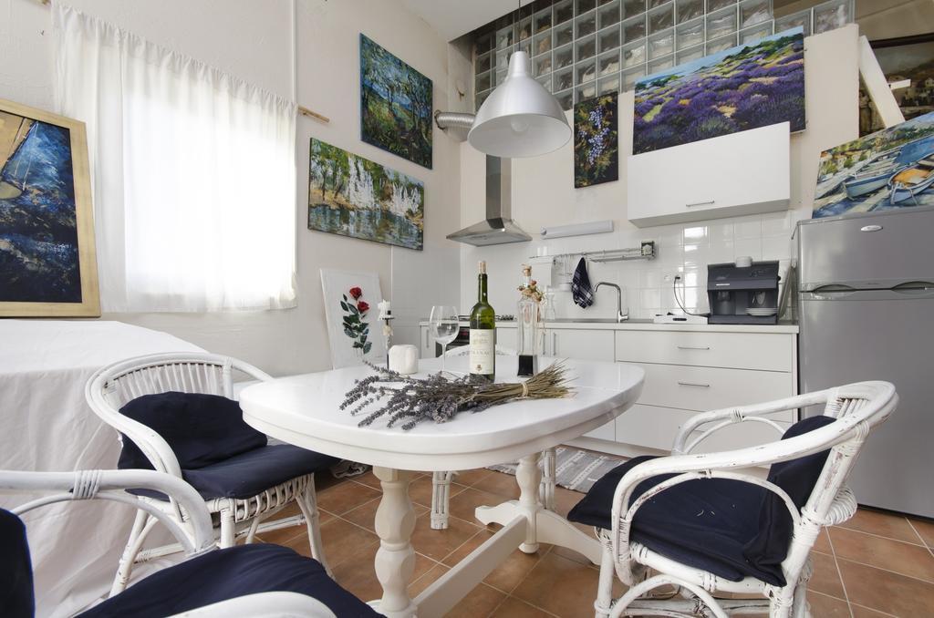Apartment Croatia Art Drašnice Værelse billede